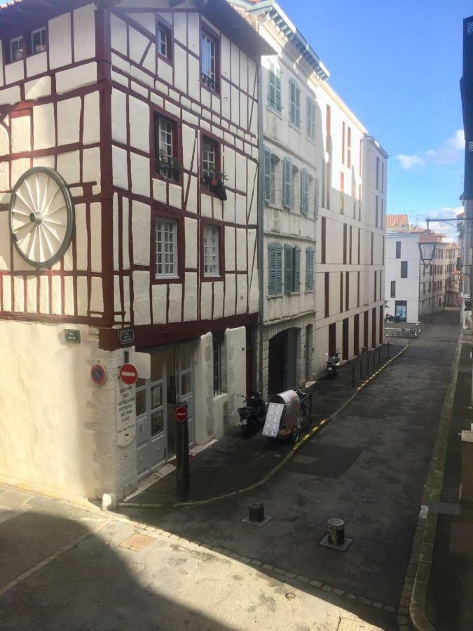 Appartement Au Coeur De Bayonne Sur Les Remparts Eksteriør bilde